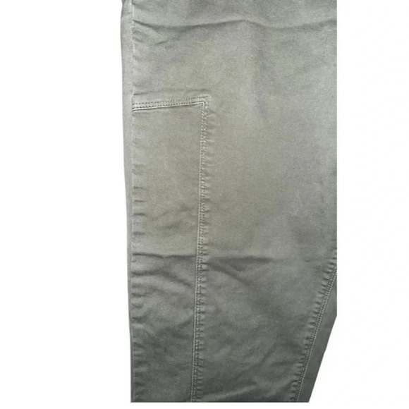 Soft Surrounding Olive Green Cropped Utility Pants Size 14 - Picture 6 of 7